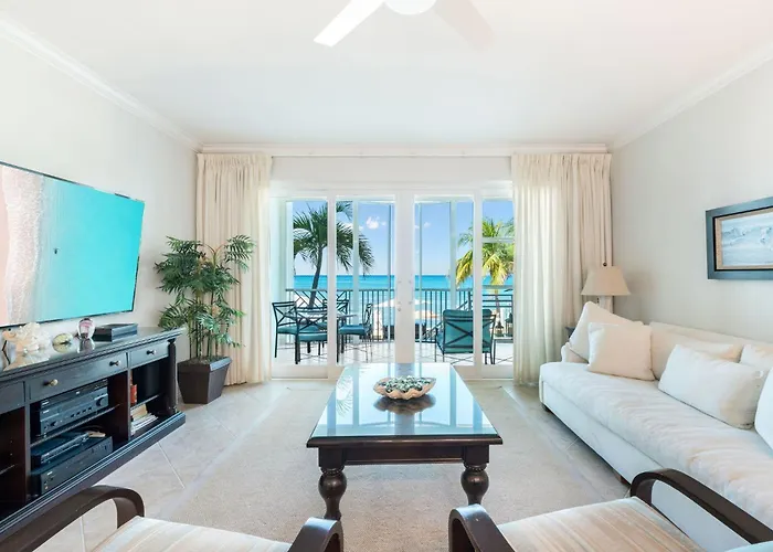 Beachfront 2Br Walk-Out King Queen, Pool